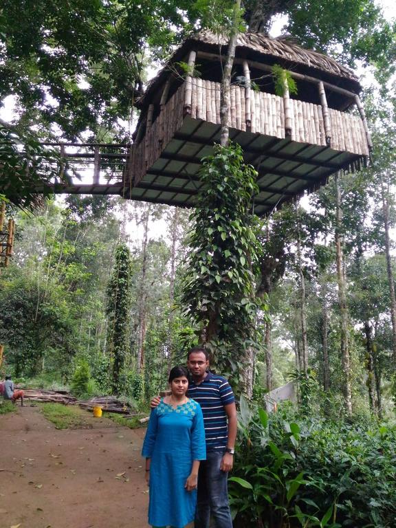 Jungle Jive Tree House Munnar Bed & Breakfast ภายนอก รูปภาพ
